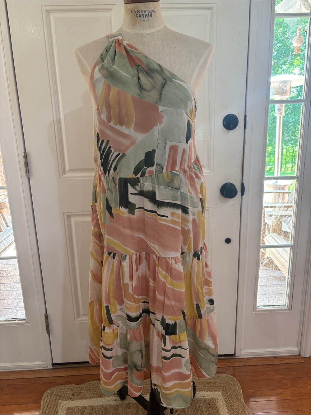 Ladies Entro One-Shoulder Abstract Tiered Maxi Dress Size Medium